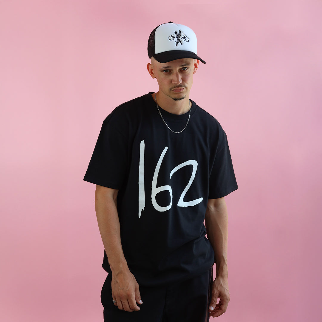 162 Logo Tee Black
