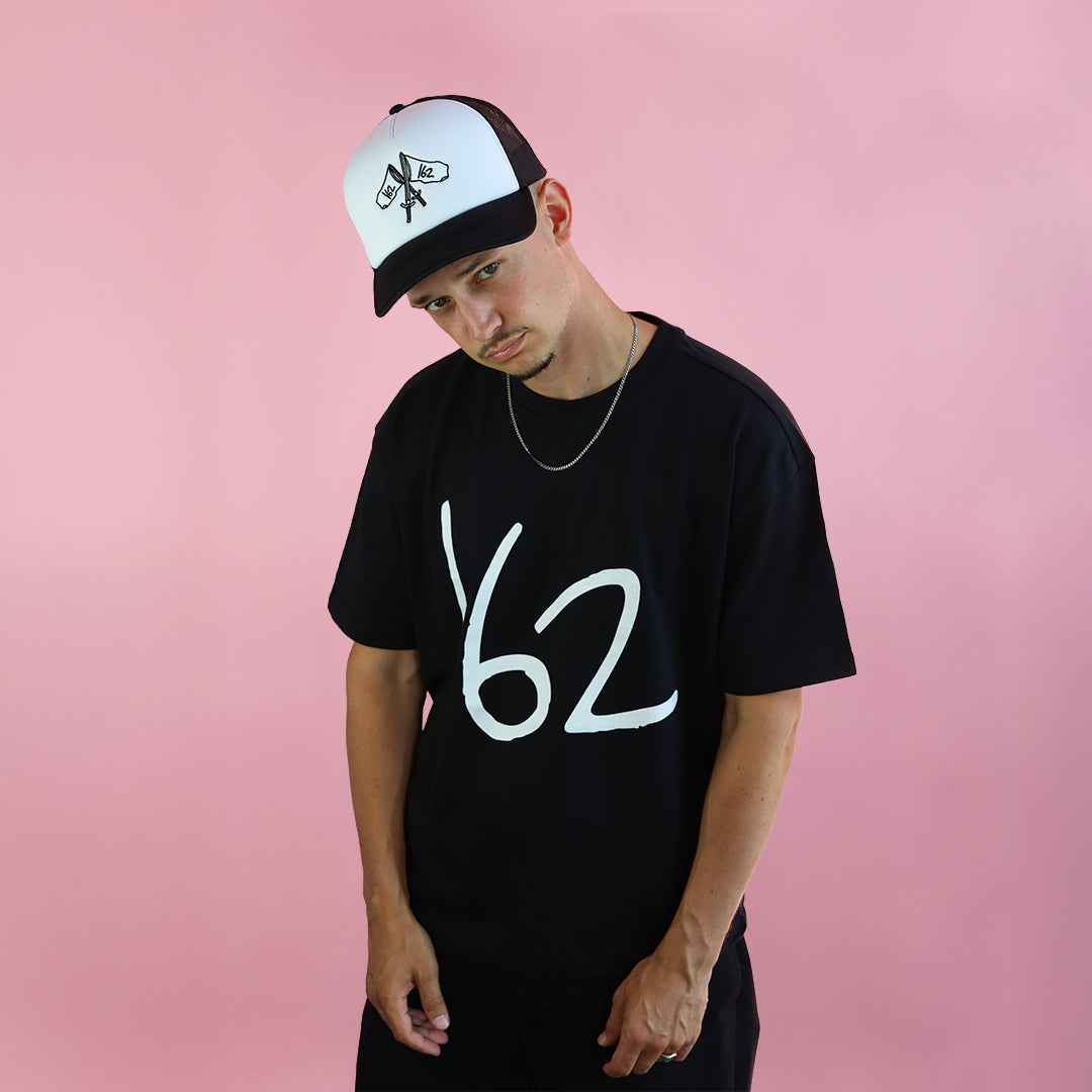 162 Logo Tee Black